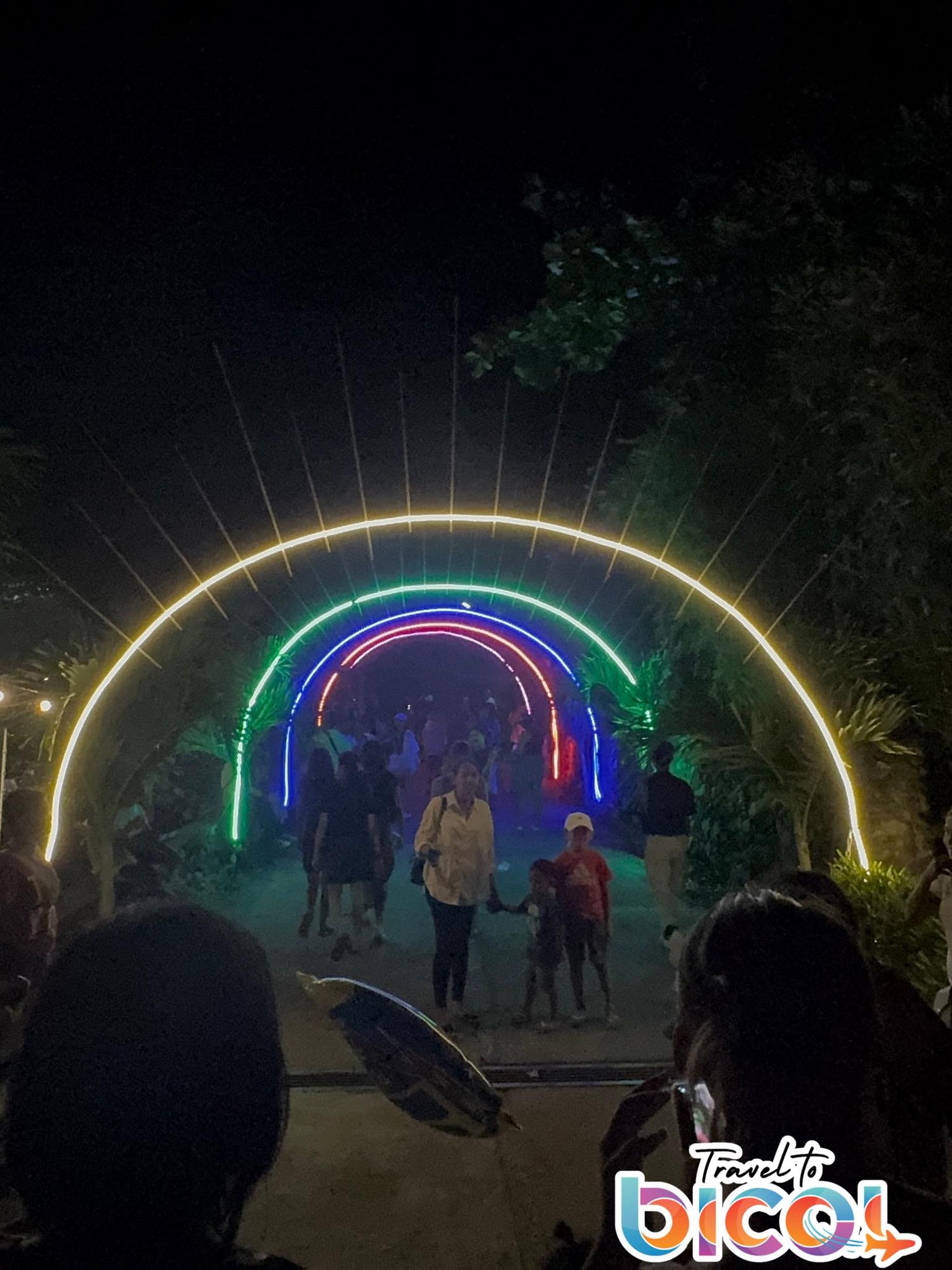 Sumlang Lake’s Lantern Festival-Themed Christmas Village: A Magical Holiday Experience