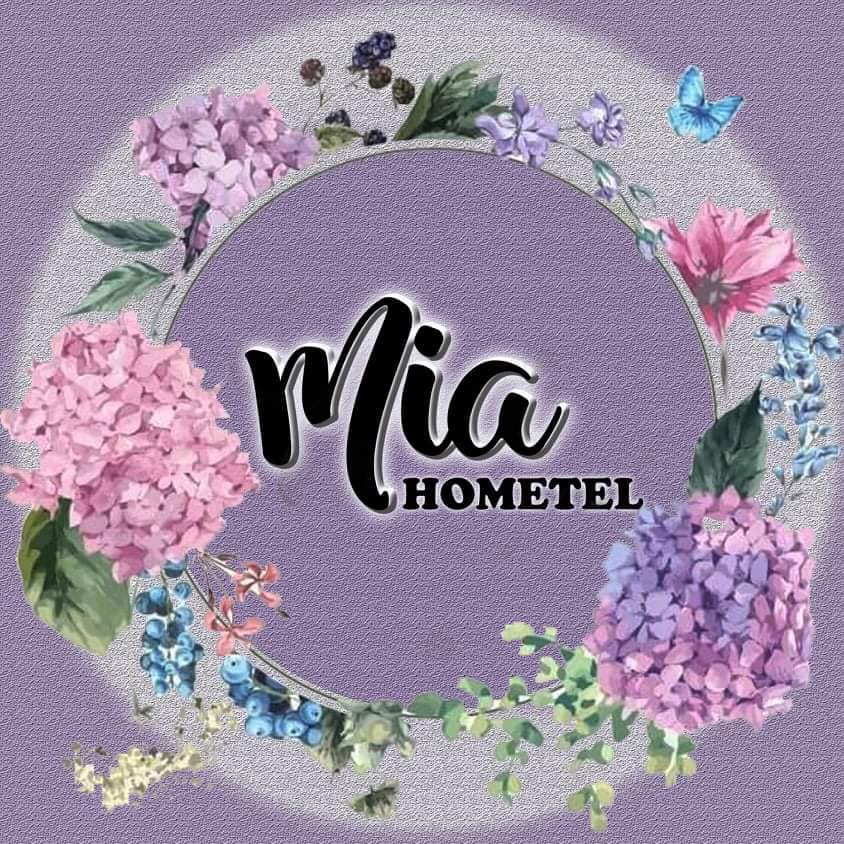 Mia Hometel